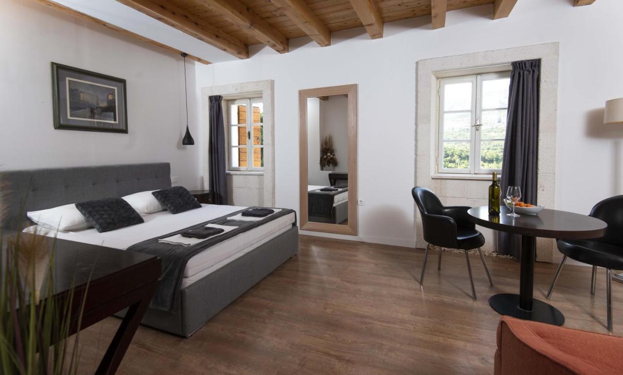 Village Property Trusa Tugare Zewnętrze zdjęcie